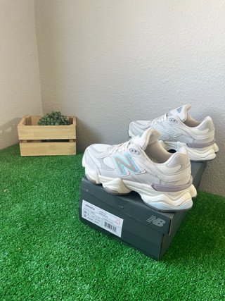 New Balance 9060. Talla: 36
