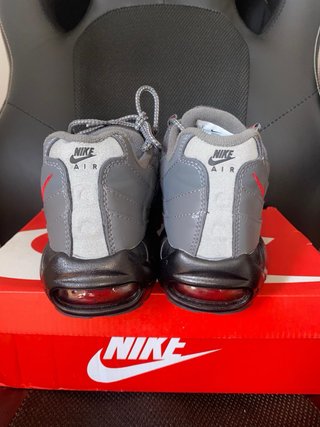 Nike Air Max 95 Gris y Rojo