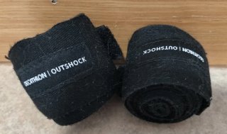 Guantes MMA Decathlon + Vendas Negras