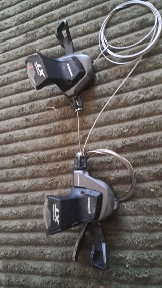 Manetas Cambio Shimano XT (2x11v)