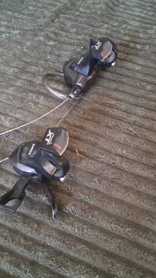 Manetas Cambio Shimano XT (2x11v)