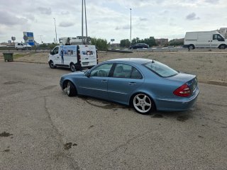 Mercedes-Benz Clase E 2004