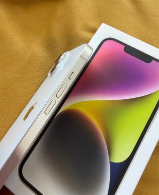 iPhone 14 IMPOLUTO