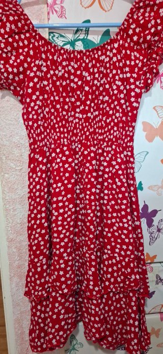 Vestido rojo estampado flores