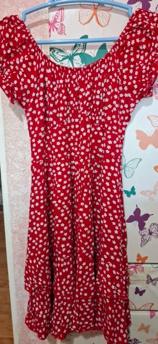 Vestido rojo estampado flores