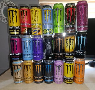 Latti Monster Energy vuote