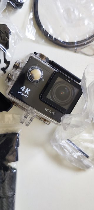 Cámara de Acción 4K H9 con Accesorios