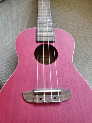 Ukulele granata