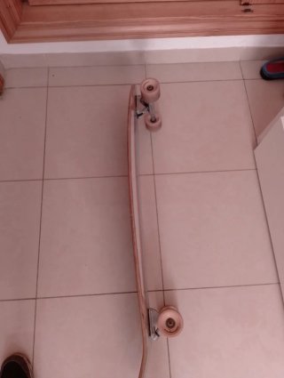 Skate largo para trucos