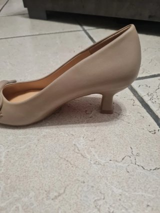 Décolleté donna