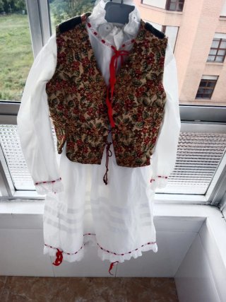 Traje Asturiana Niña 7 Años