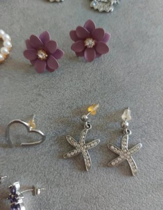 Mix 8 paia di orecchini Accessories