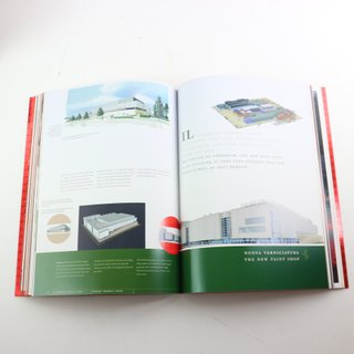 LIBRO FERRARI CAMPIONE DEL MONDO 2002 MARANELLO