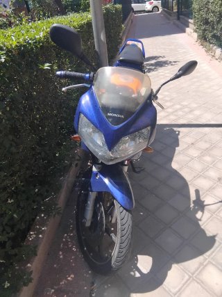 Honda CBR 125cc Azul