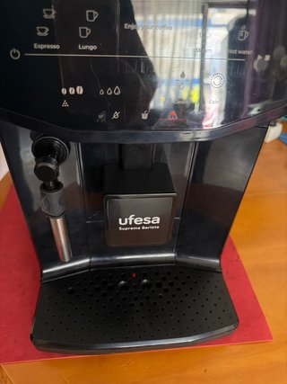 Cafetera Ufesa Supreme Barista leer bien