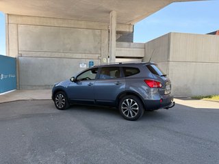 Nissan Qashqai+2 2010
