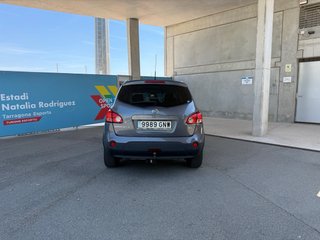 Nissan Qashqai+2 2010