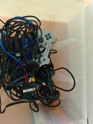 Consola PS2 Sony Negra + Accesorios y Juegos