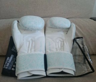 Guantes de Boxeo Leone 1947 Blancos