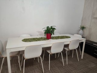 Mesa de Comedor Extensible con Sillas