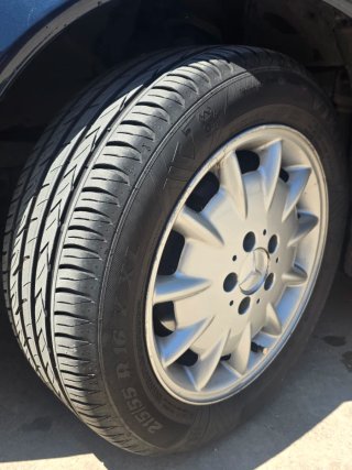 Mercedes-Benz Clase E220 CDI