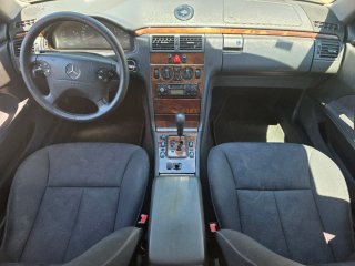 Mercedes-Benz Clase E220 CDI