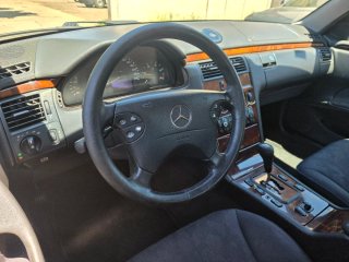 Mercedes-Benz Clase E220 CDI