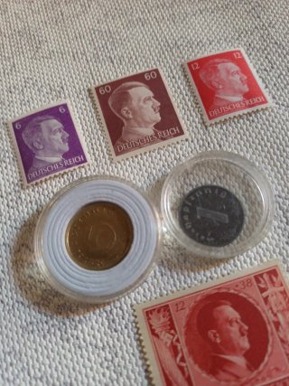 Lote 3: Monedas y Sellos Alemanes