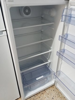 Nevera Beko Blanca
