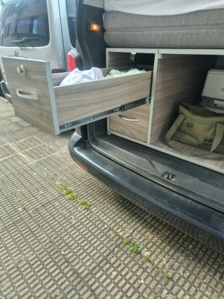 Mueble Camper VW T5 + colchón en perfecto estado