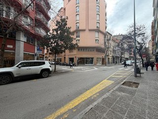 Garaje en alquiler en Eixample Nord – La Devesa en Girona