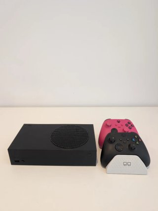 Xbox Series S 1TB + 2 mandos