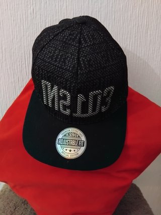 Gorra M2-103 Fitted Caps Negra Sin Estrenar