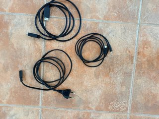 Consola PlayStation 5 + 2 Mandos y  4 Juegos