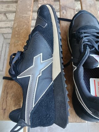 Zapatillas W6YZ Negras y Grises