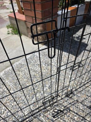 Jaula para mascotas negra