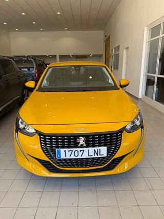 Peugeot 208 2021
