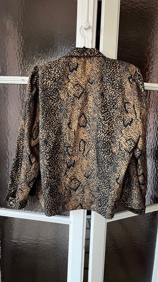 Camisa vintage marrón mangas abullonadas
