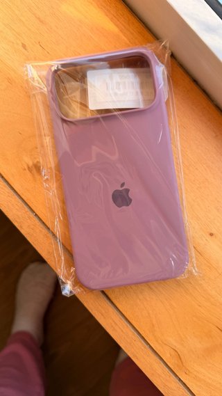 Capa iPhone 17 Pro Max Roxa