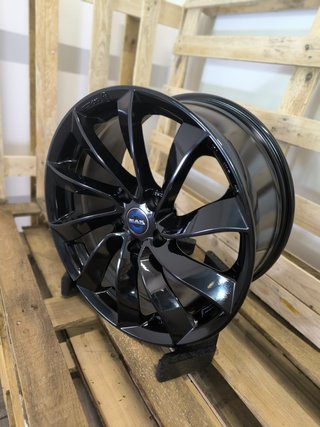 LLANTAS MAK SOLAR NUOVI TESLA / HONDA / LAND ROVER