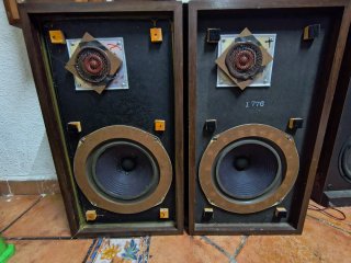 Altavoces Advent Henry Kloss