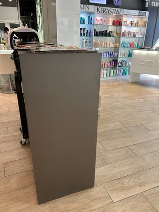 Mueble expositor diseño cristal