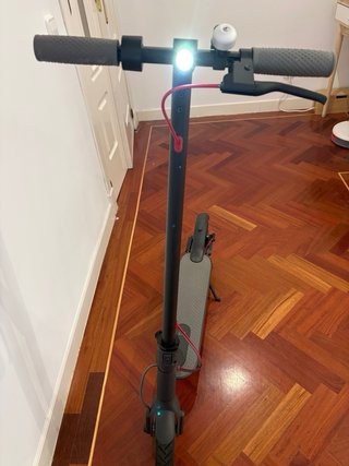 Patinete Eléctrico Xiaomi Mi Scooter M365