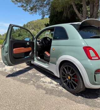 Abarth 695 70th aniversario
