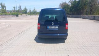 Volkswagen Caddy 2011