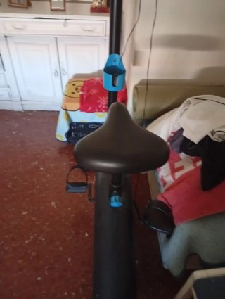 Bicicleta estática negra
