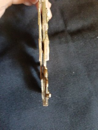 Cruz de Caravaca de bronce