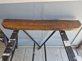 Estantería Roble Macizo con Soportes Metálicos