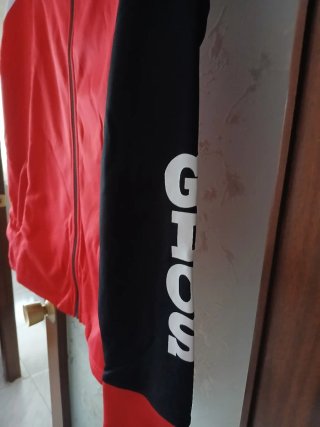 Sudadera GIOS Roja y Negra