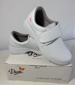 Zuecos Dian T42 Blancos Profesionales Nuevos